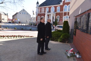 PAMIĘĆ O OFIARACH ZBRODNI KATYŃSKIEJ