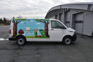 Nowym Volkswagenem będziemy dowozić posiłki do szkół i przedszkoli