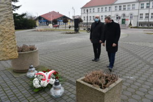 Złożyli wieniec